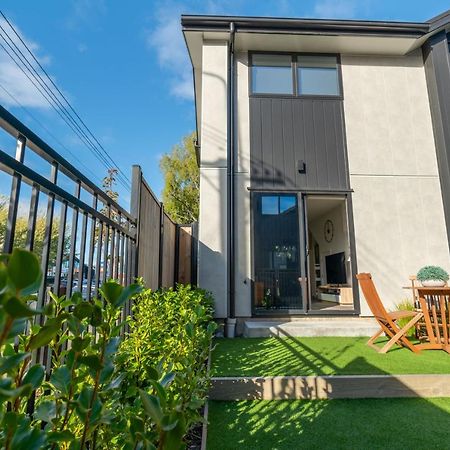 King Bed On Hagley Park Corner In The Cbd Apartment Christchurch Luaran gambar