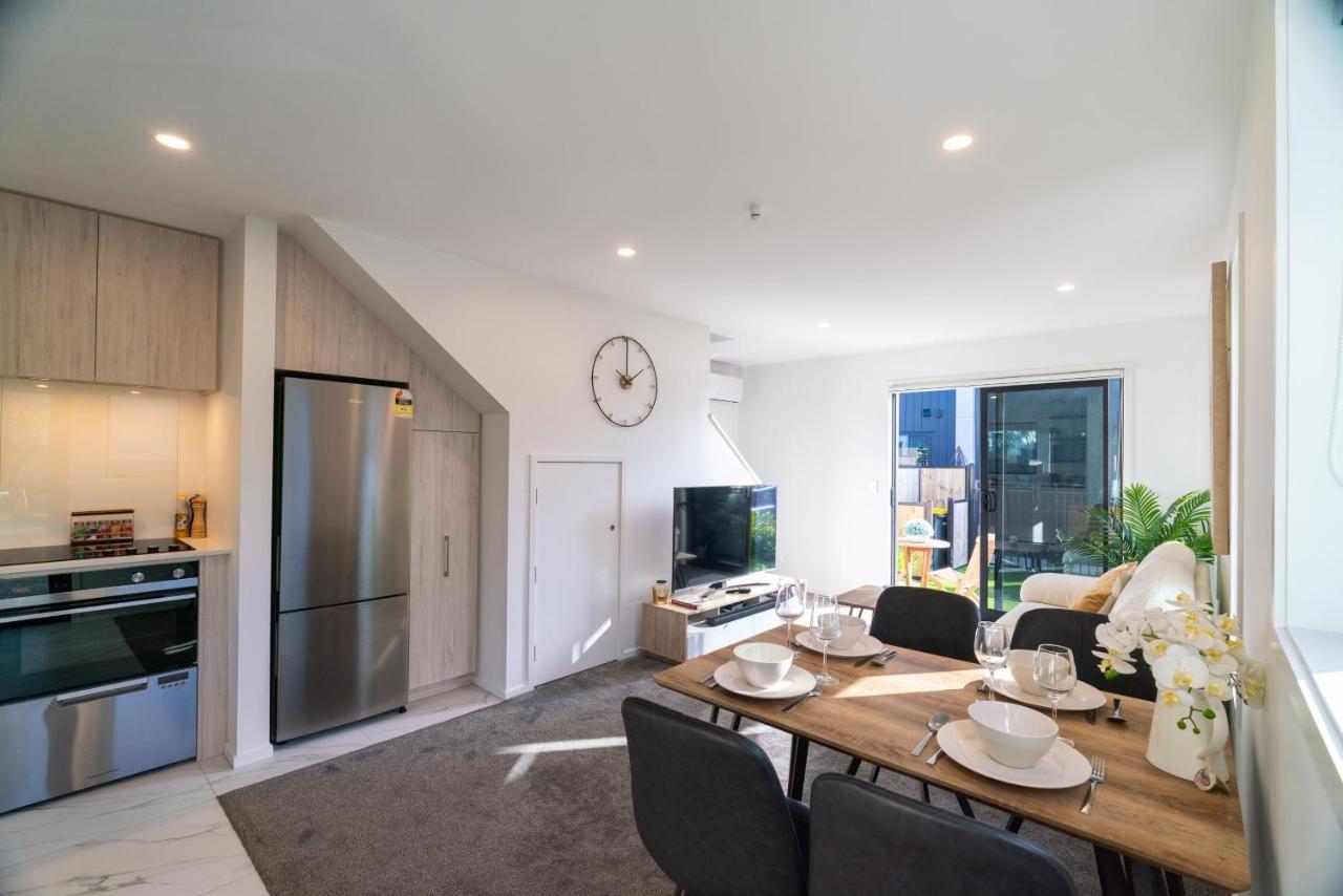 King Bed On Hagley Park Corner In The Cbd Apartment Christchurch Luaran gambar