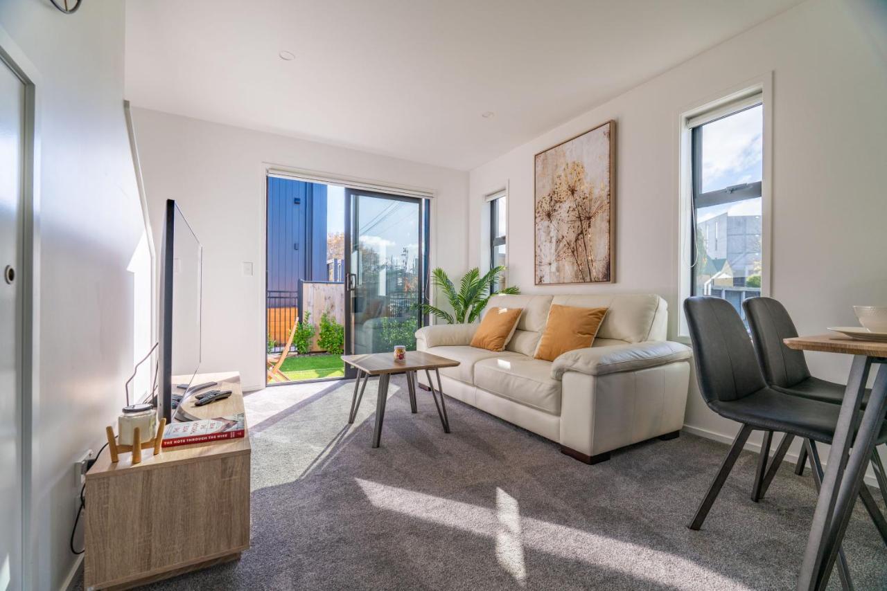 King Bed On Hagley Park Corner In The Cbd Apartment Christchurch Luaran gambar